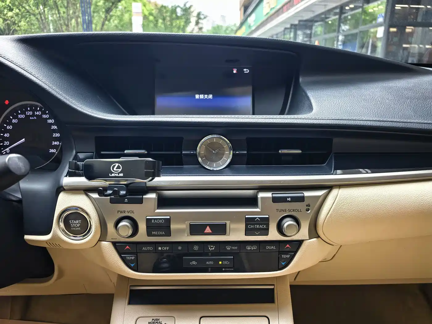 Lexus ES 2014 250 Elite Edition фото 15