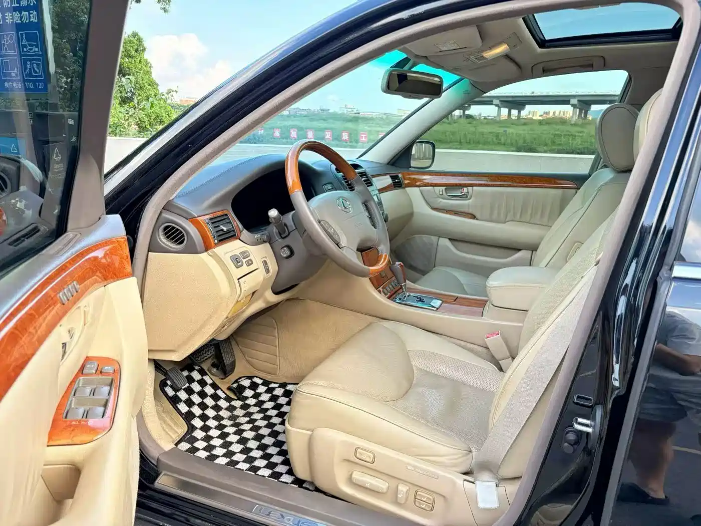 Lexus LS 2005 430 фото 8