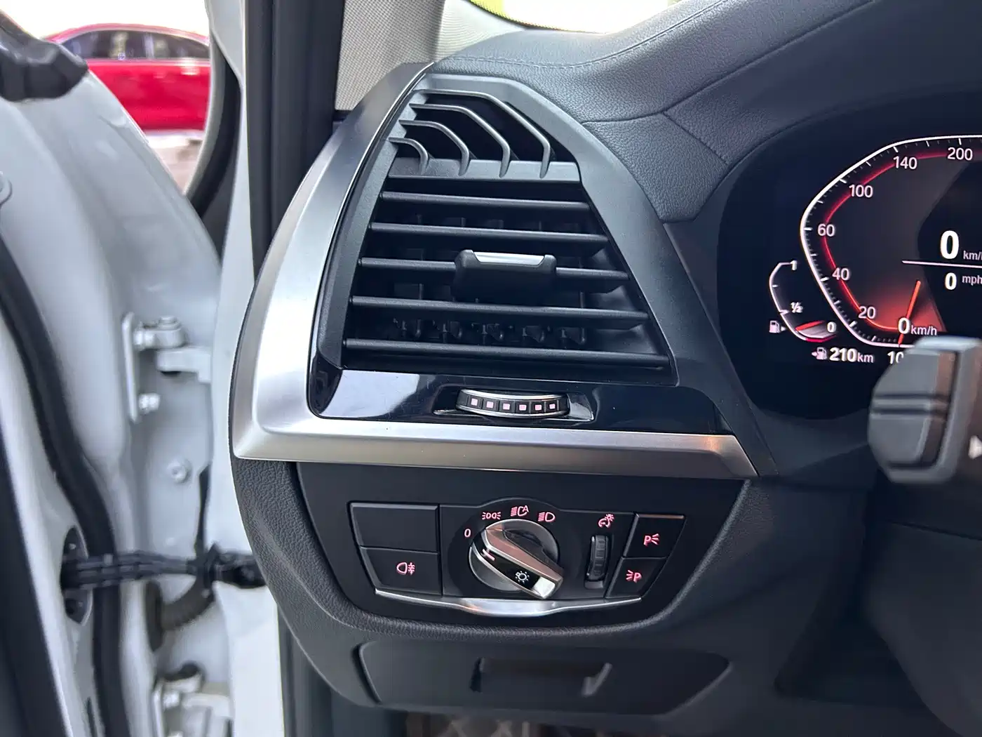 BMW X3 2020 xDrive25i Luxury Package фото 14
