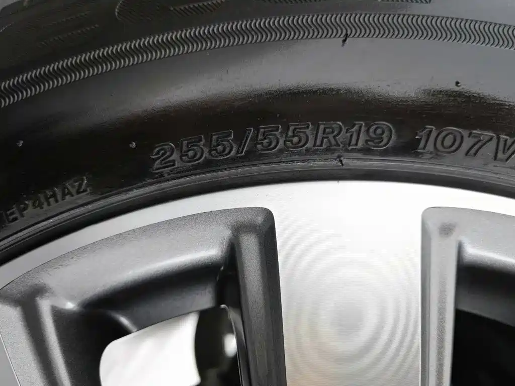 Roewe RX8 2020 2019 30T Intelligent Internet 2WD Flagship Edition