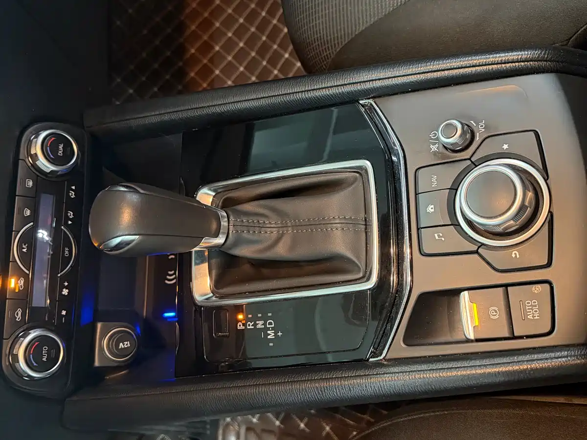 Photo 18 - Mazda CX-5