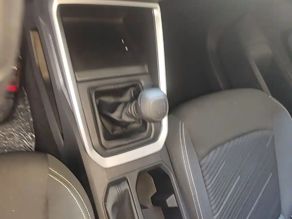 Wuling Motors Wuling Xingchi 2024 2022 1.5L Manual Freedom Edition