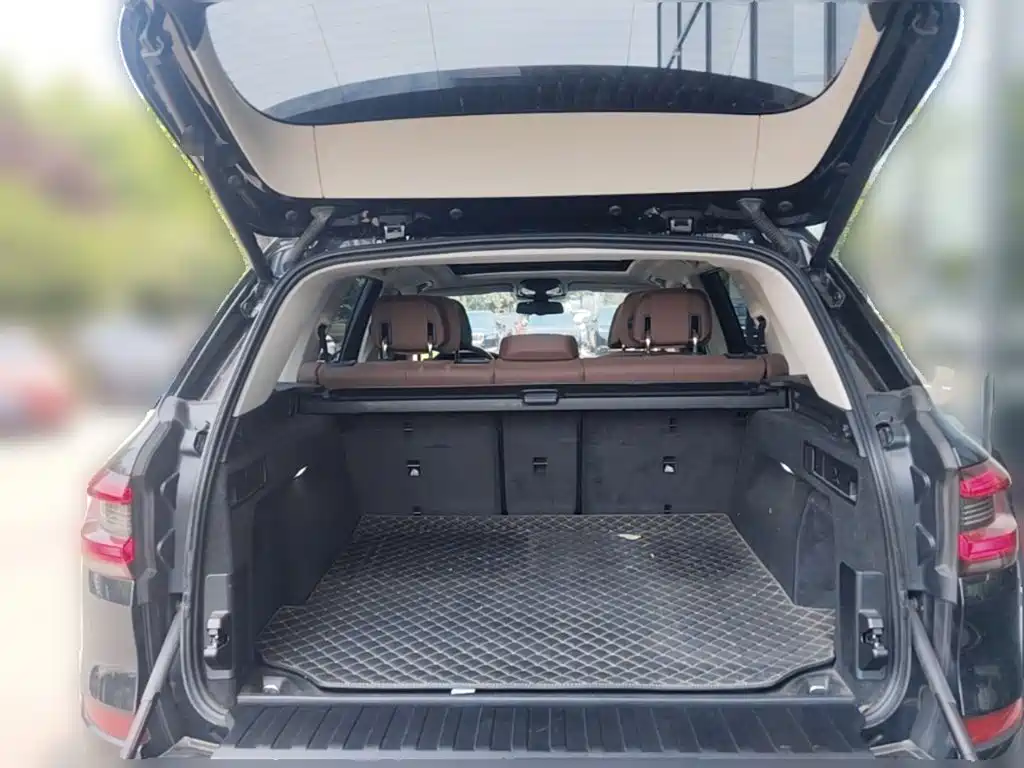BMW X5 (IMPORTED)