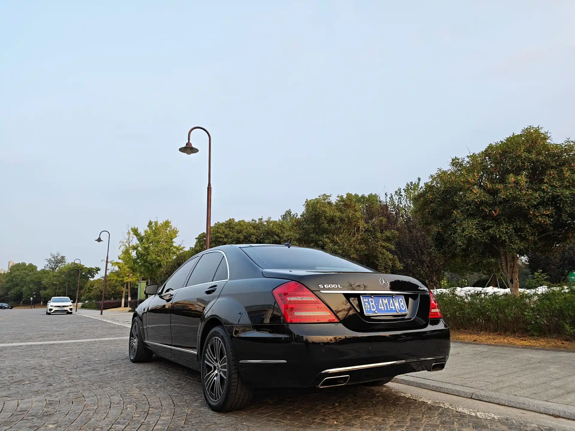 Фото 7 - Mercedes-Benz S-Class