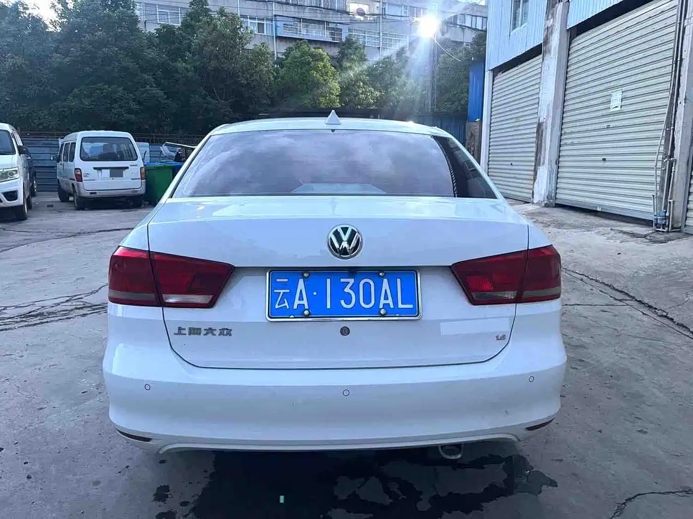 Volkswagen Santana 2014 2013 Model 1.6L Automatic Luxury Edition