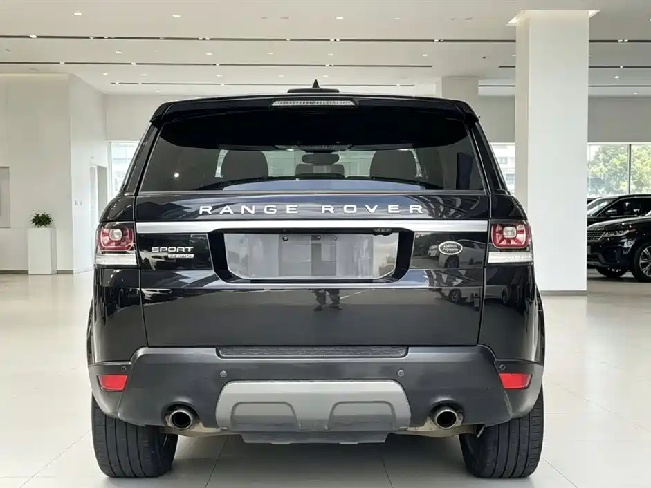 Land Rover Range Rover Sport 2017 3.0 SC V6 SE фото 7