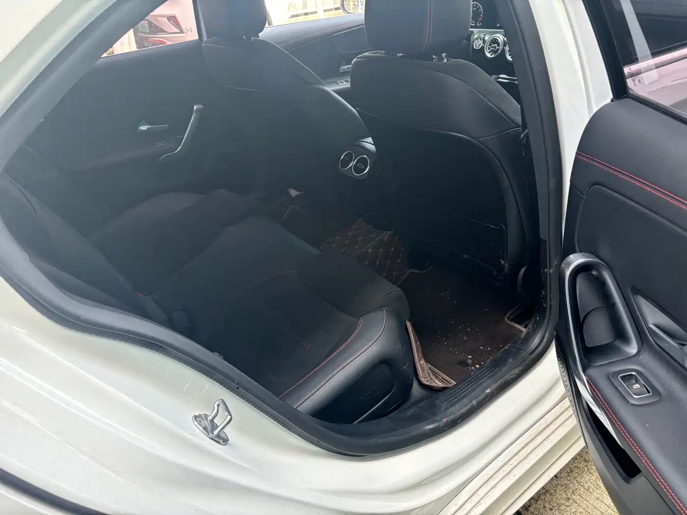 Mercedes-Benz A-Class 2022 Facelift II A 200 L Sport Sedan Fashion фото 8