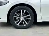 Фото 7 - Honda Civic
