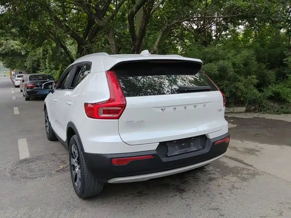 صورة 5 - Volvo XC40