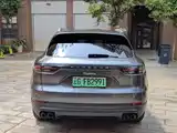 صورة 14 - Porsche Cayenne New Energy