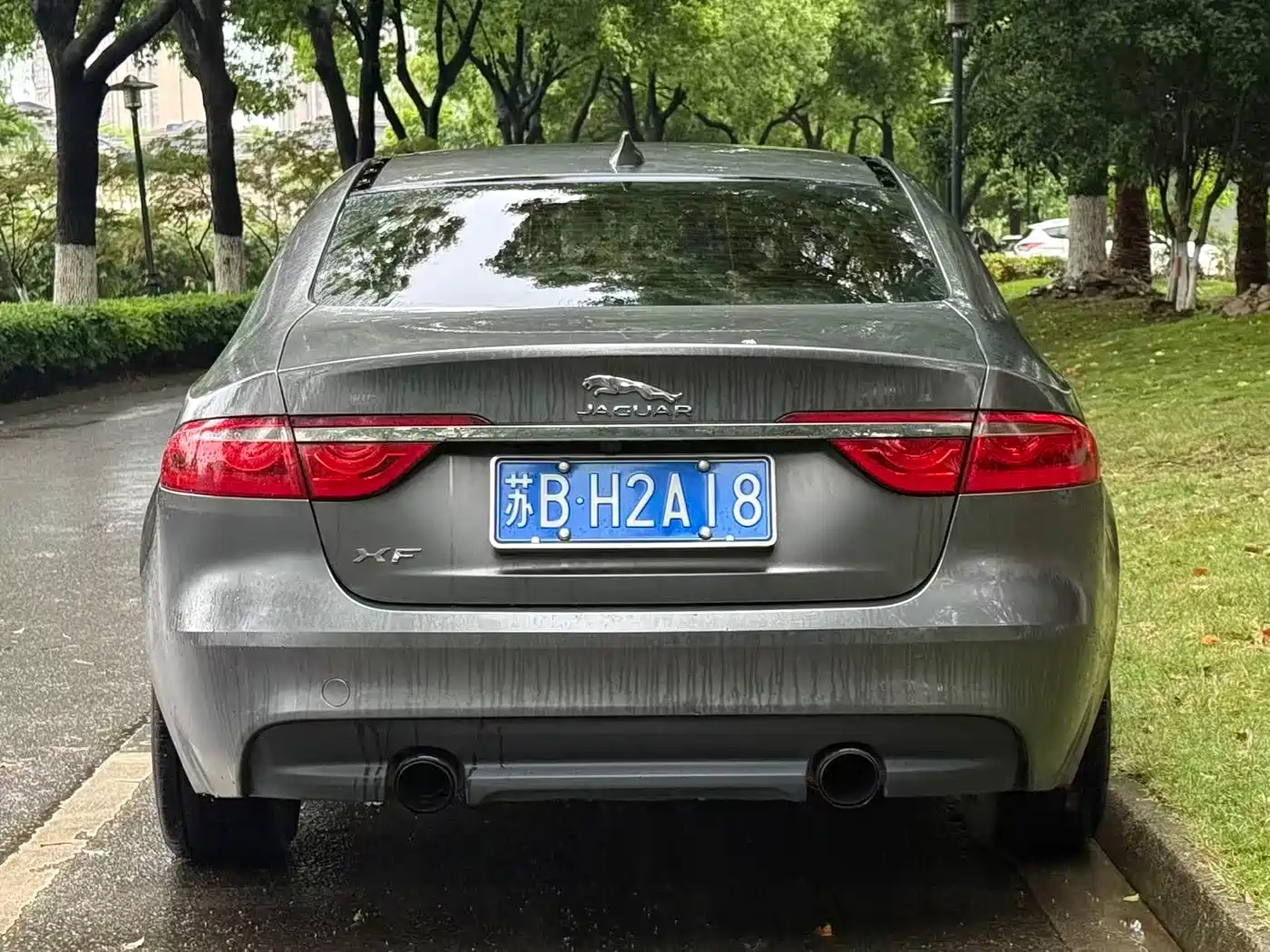 Jaguar XF 2016 2016 XF 2.0T 2WD Elegance Edition