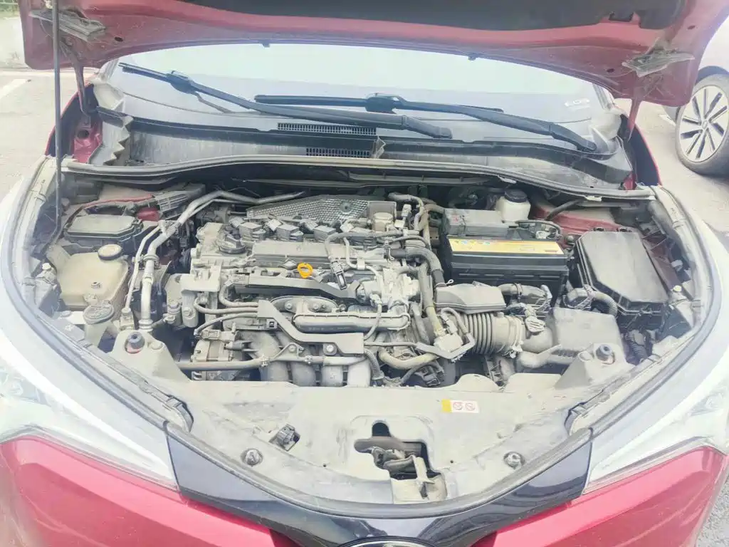 Toyota C-HR 2019 2018 2.0L Leading Sunroof Edition V