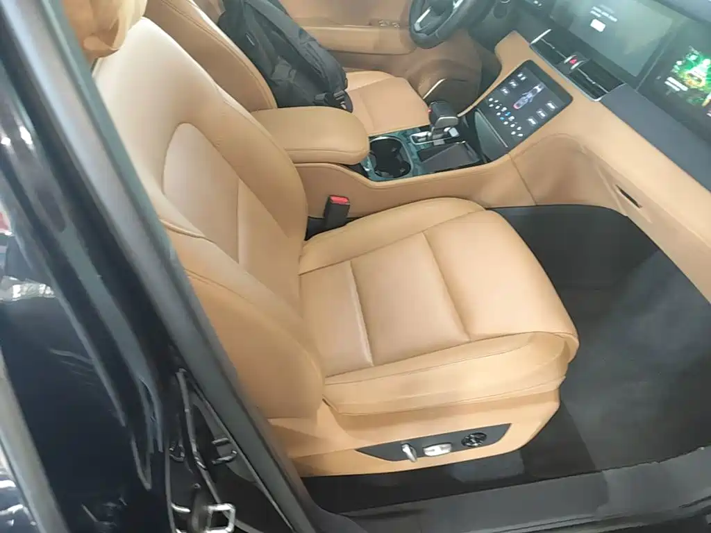 Li Auto Li ONE 2023 2021 Extended Range 6-Seater