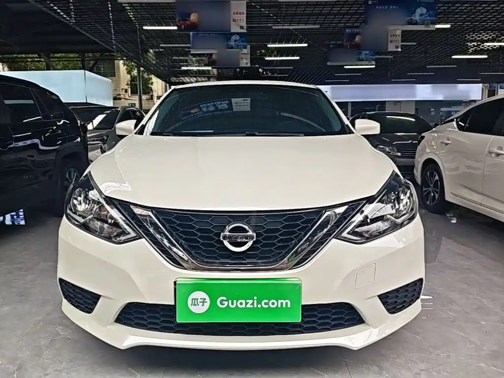 Nissan SYLPHY, миниатюра 3