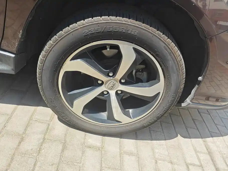 BYD S7 2015 2015 2.0T Automatic Flagship Model