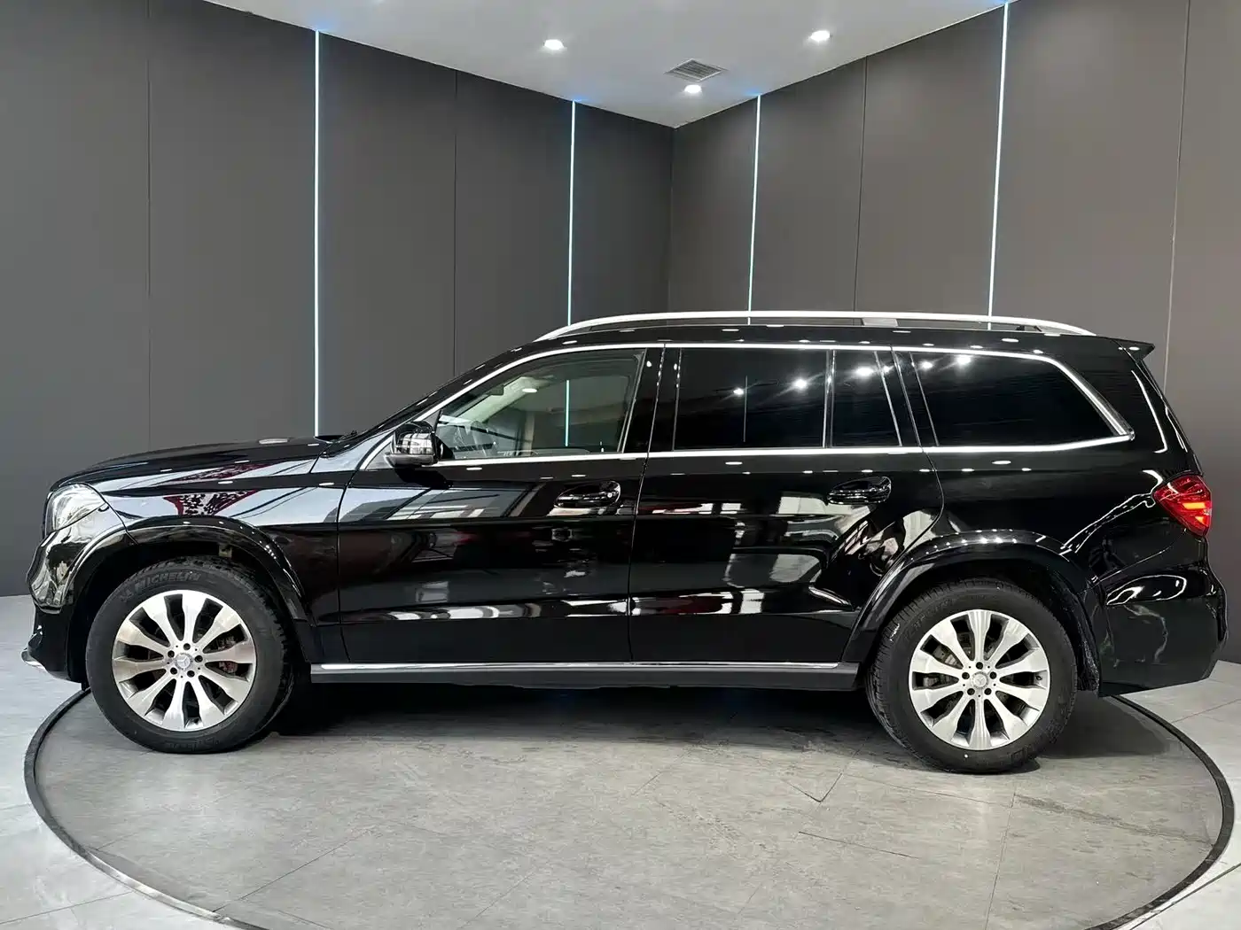 Mercedes-Benz GLS 2017 GLS 400 4MATIC Dynamic фото 5