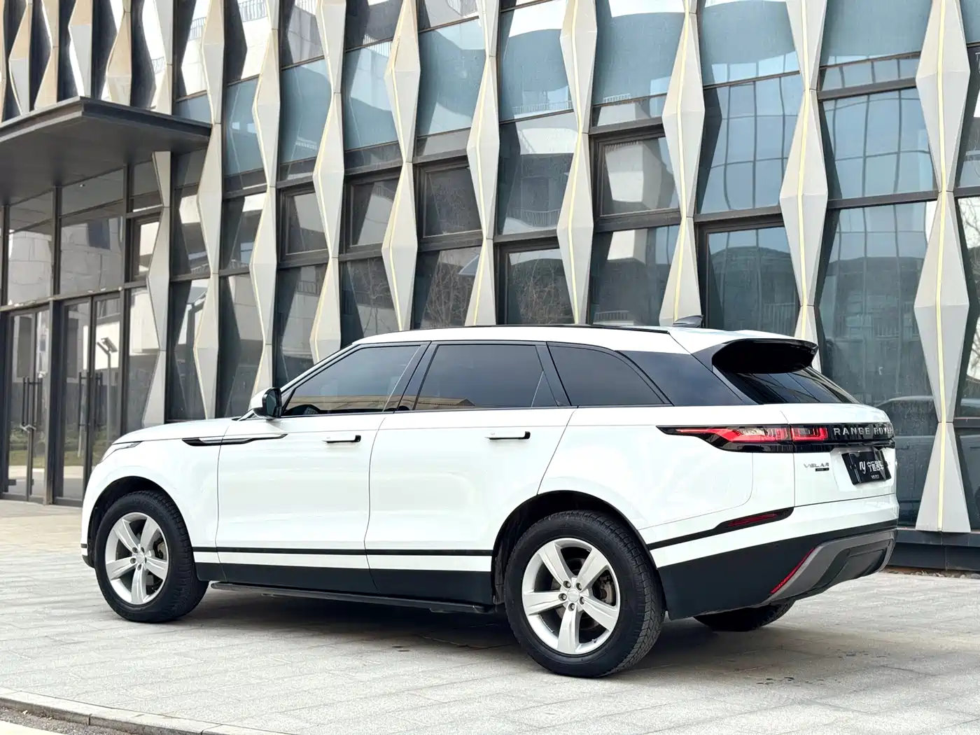 Land Rover Range Rover Velar 2018 P250 S фото 19