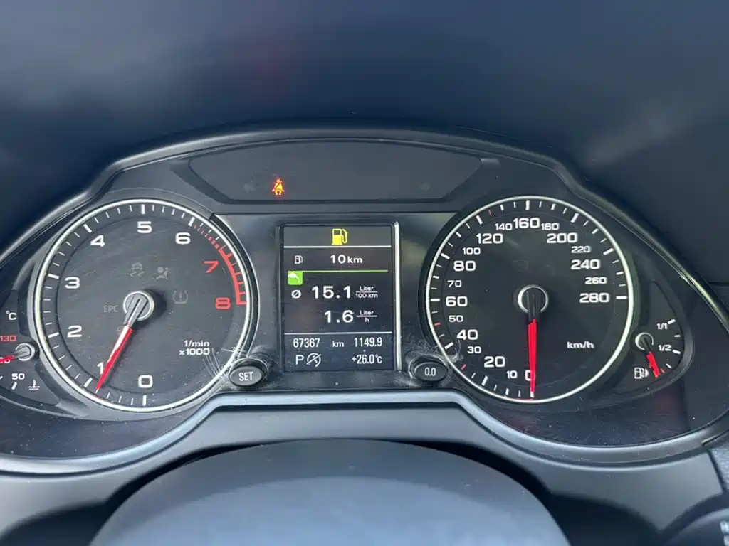 Audi Q5 2018 2017 Plus 40 TFSI Technology