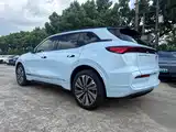 Фото 8 - Buick E5