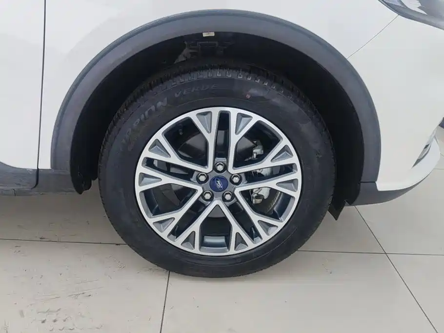Ford Escape, миниатюра 6