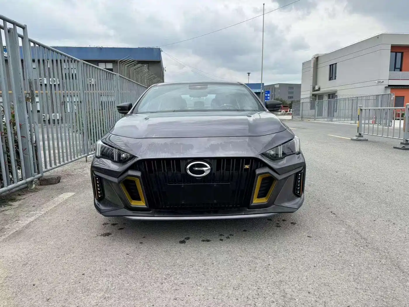 GAC Trumpchi Trumpchi Emkoo 2023 270T DCT J15 Edition фото 2