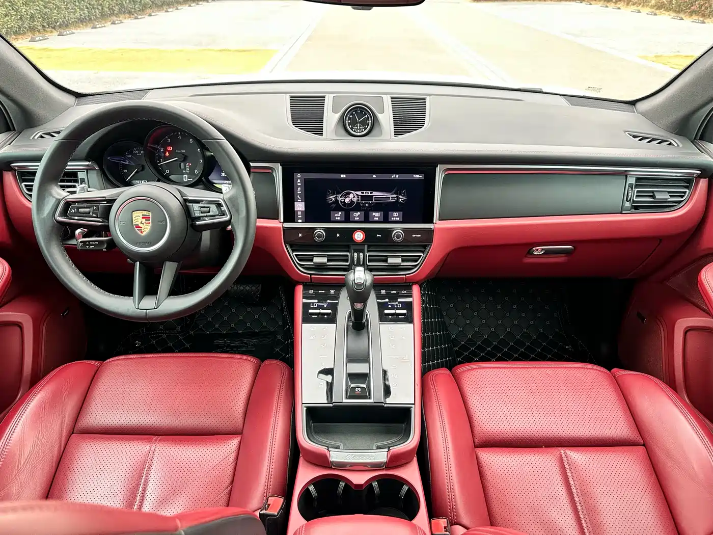Porsche Macan 2024 Macan 2.0T фото 10