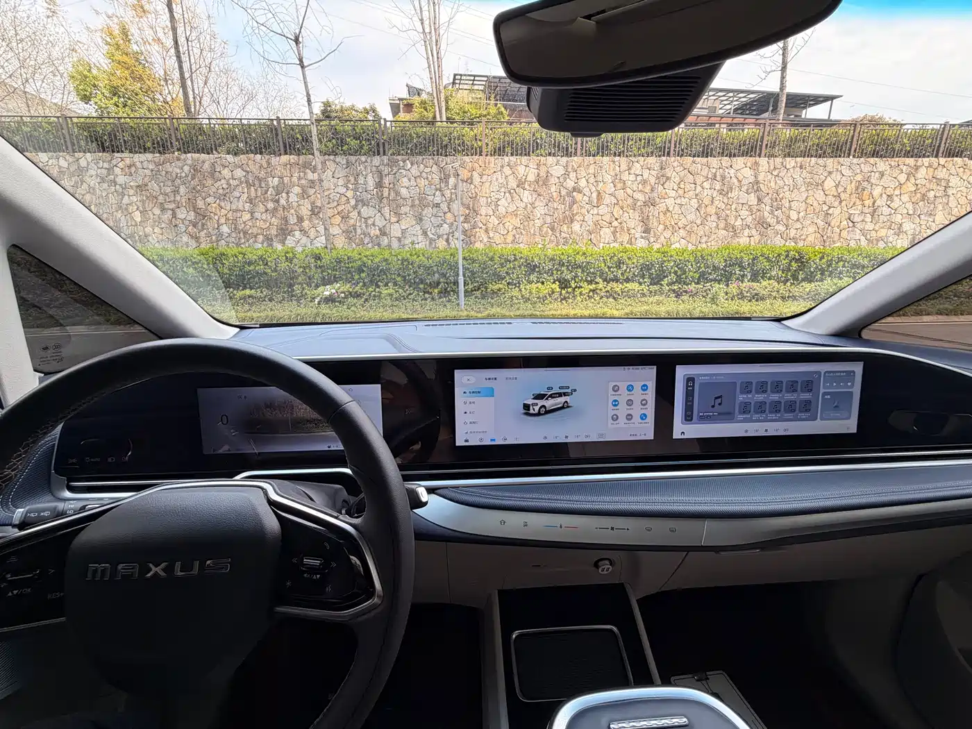 SAIC Maxus Maxus G90 2022 2.0T Nebula 7-Seater Edition фото 45