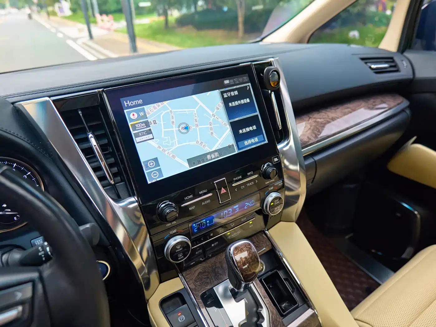 Toyota Vellfire 2021 Crown Hybrid 2.5L HV Supreme Edition фото 14