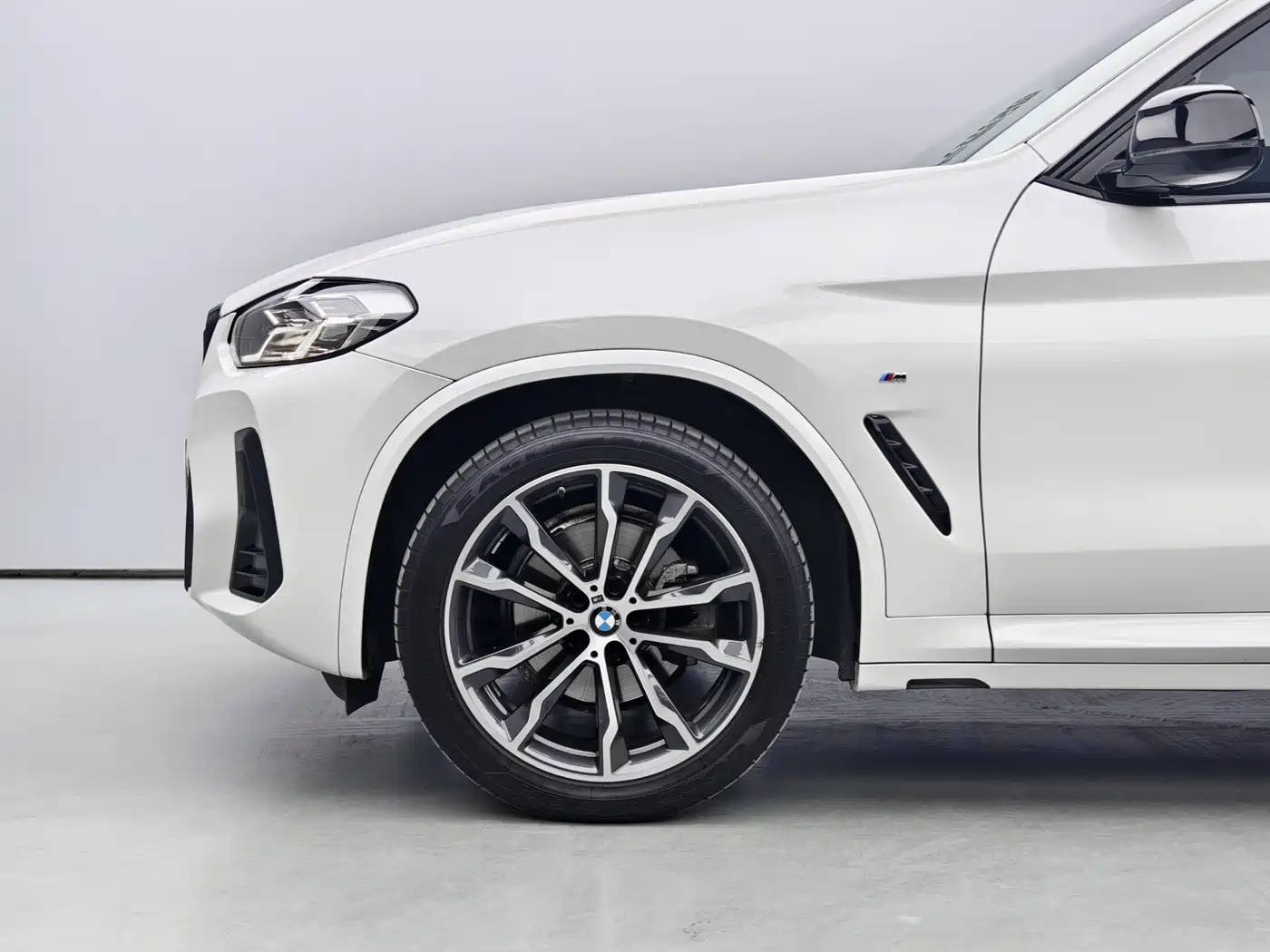BMW X3 2022 Facelift xDrive30i Leading M Shadow Edition фото 5