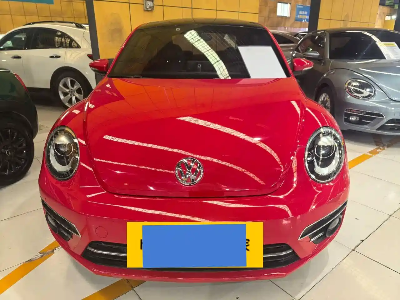 Volkswagen Beetle 2017 180TSI Style фото 6