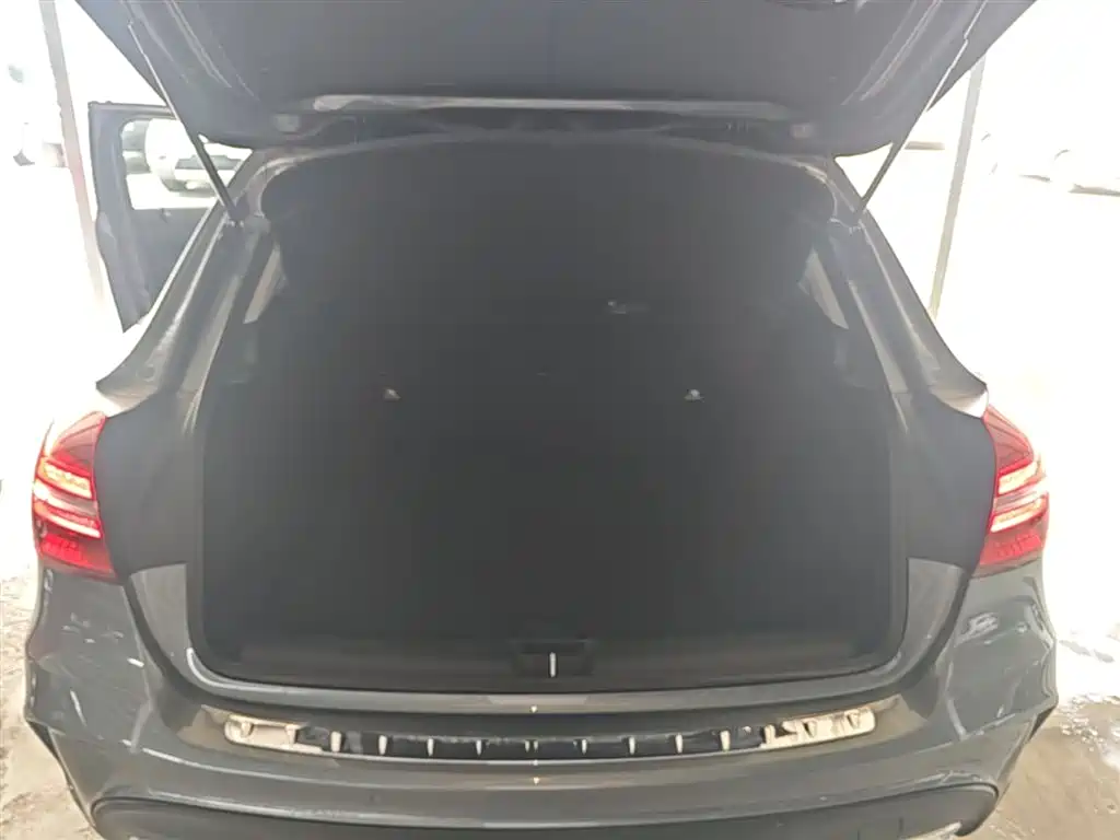 Mercedes-Benz GLA 2019 GLA 200 Fashion фото 19