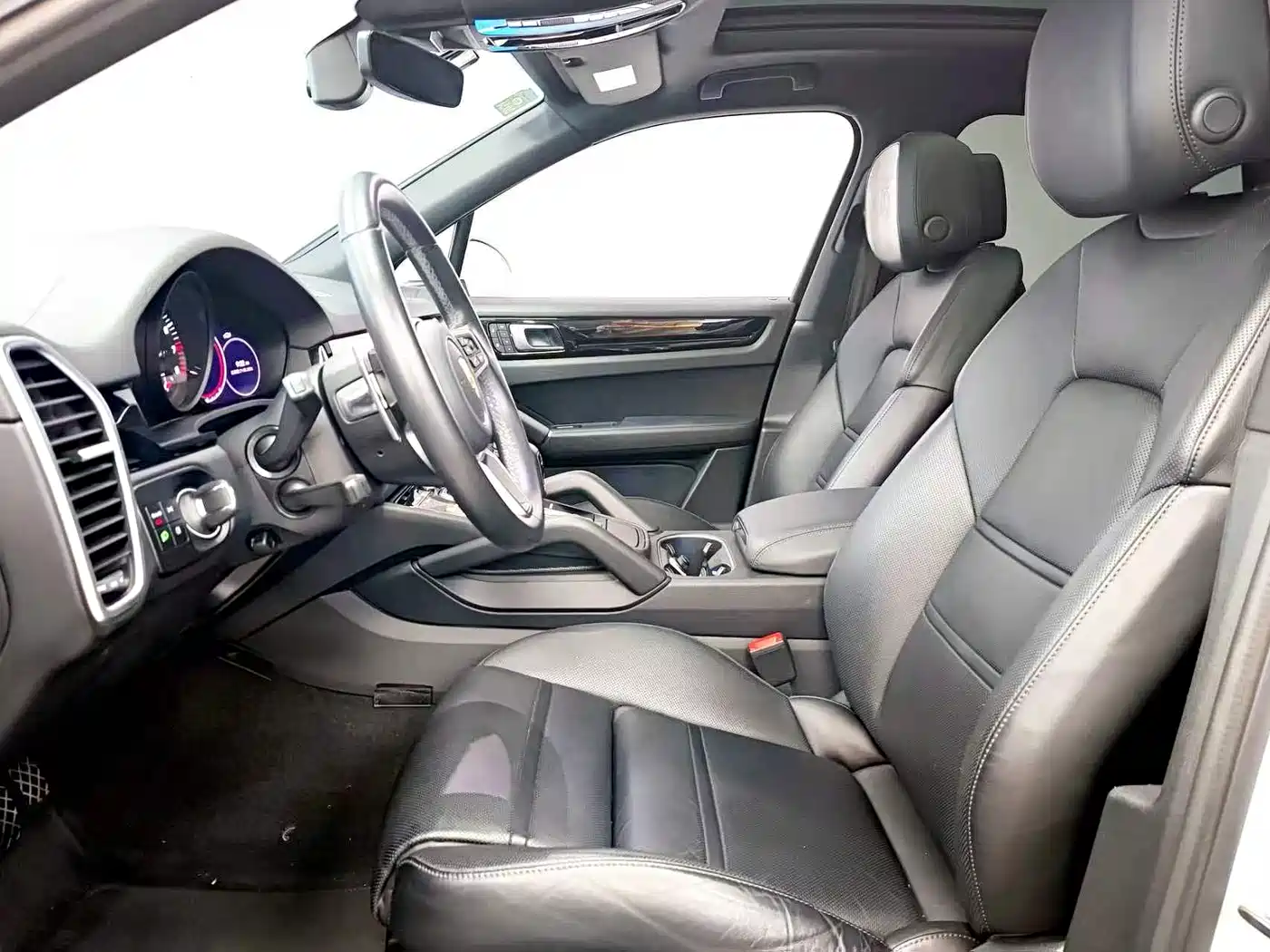 Porsche Cayenne 2022 Cayenne 3.0T Platinum Edition фото 13