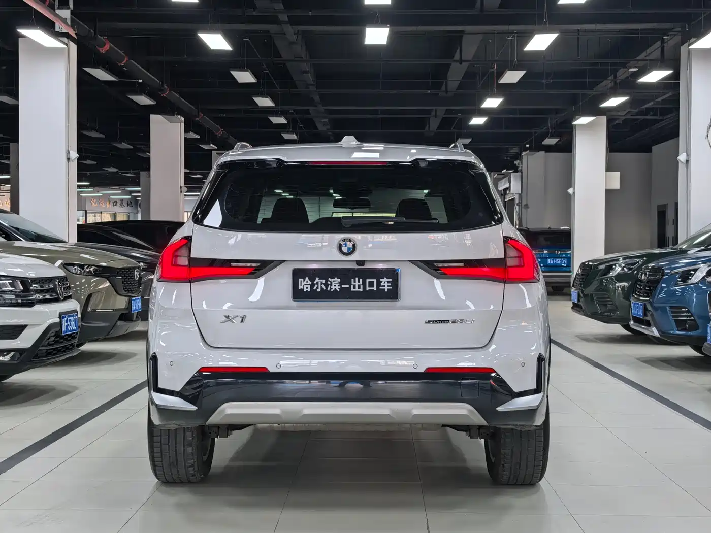 BMW X1 2023 sDrive20Li X Design Package фото 25
