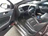 Фото 12 - Hyundai Sonata