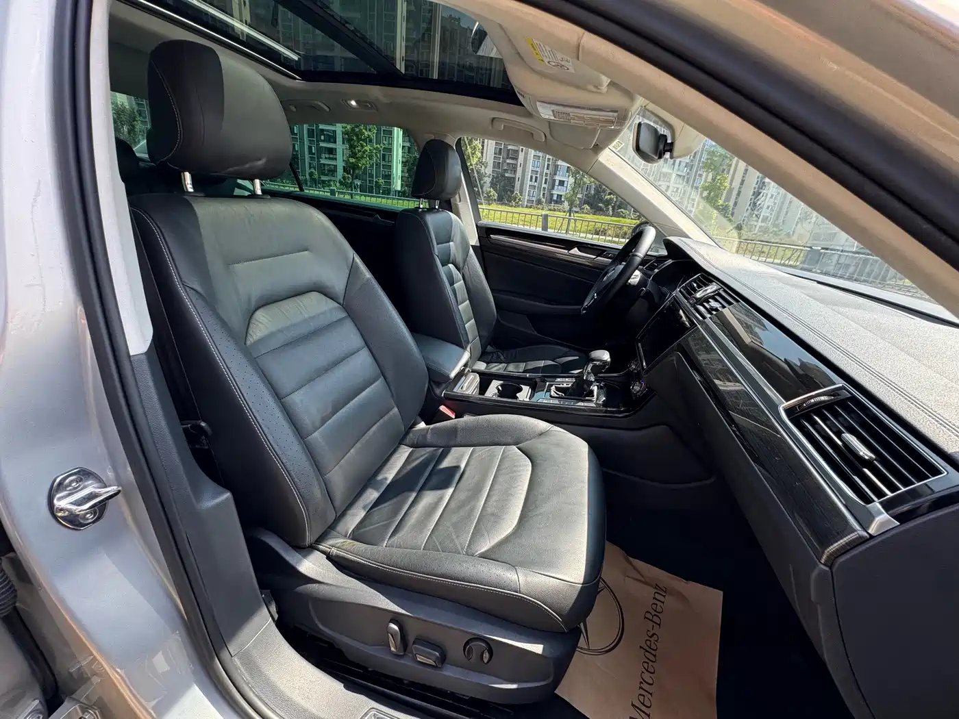 Volkswagen Phideon 2018 Facelift 380TSI FWD Business фото 10