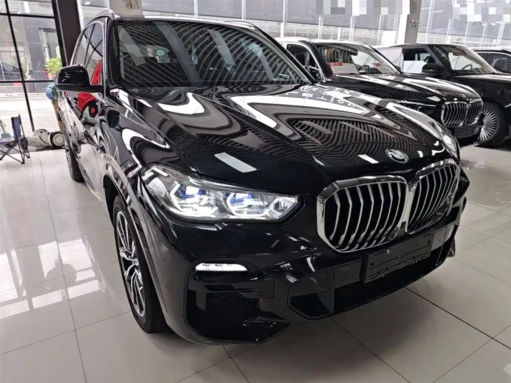 BMW X5 (Import) 2020 xDrive40i M Sport Package фото 4