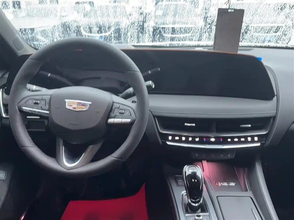 Cadillac CT5 2024 28T Luxury Model Pro фото 11