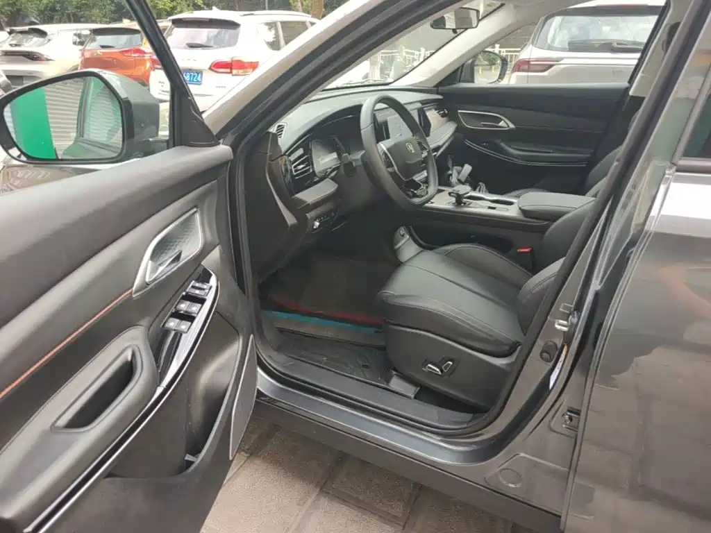 Changan X7 PLUS 2025 2024 1.5T Automatic Noble 7-Seater