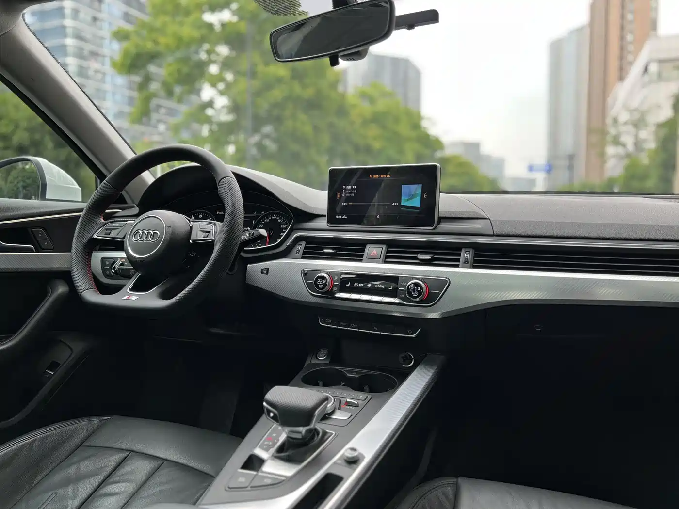Audi A4L 2017 Plus 40 TFSI Fashion фото 13