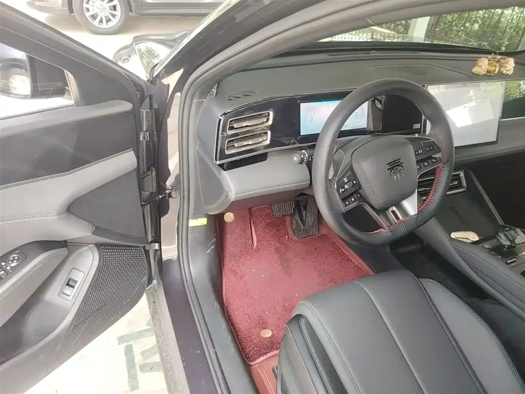 BYD Qin L 2024 DM-i 80KM Superior фото 16