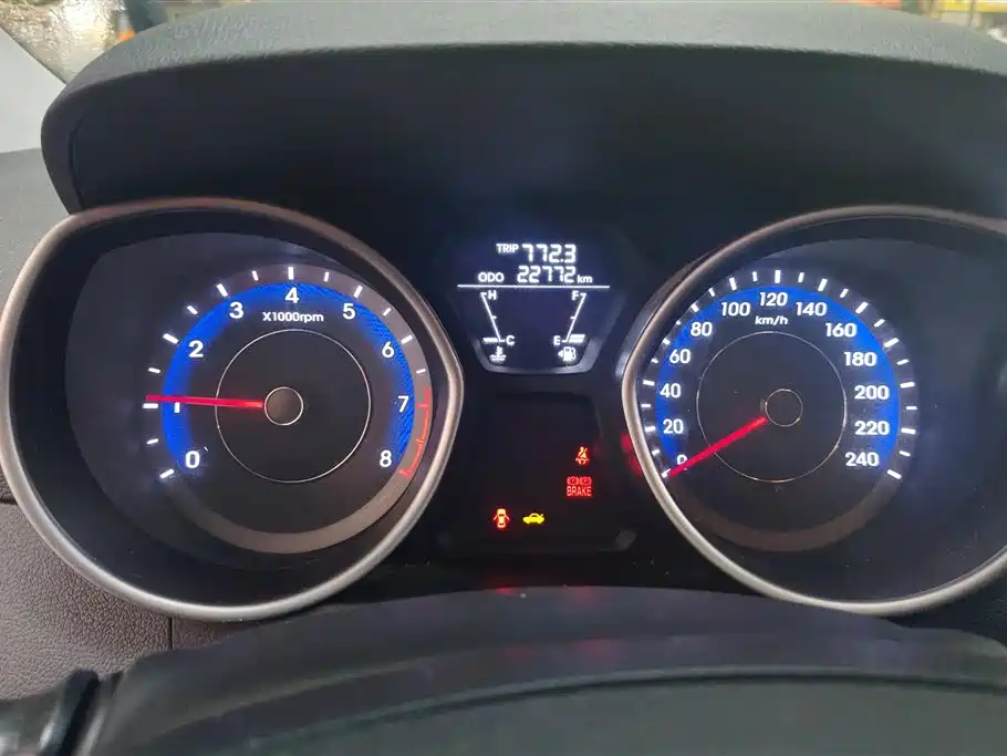 Hyundai Langdong 2016 1.6L Manual Fashion Model фото 14