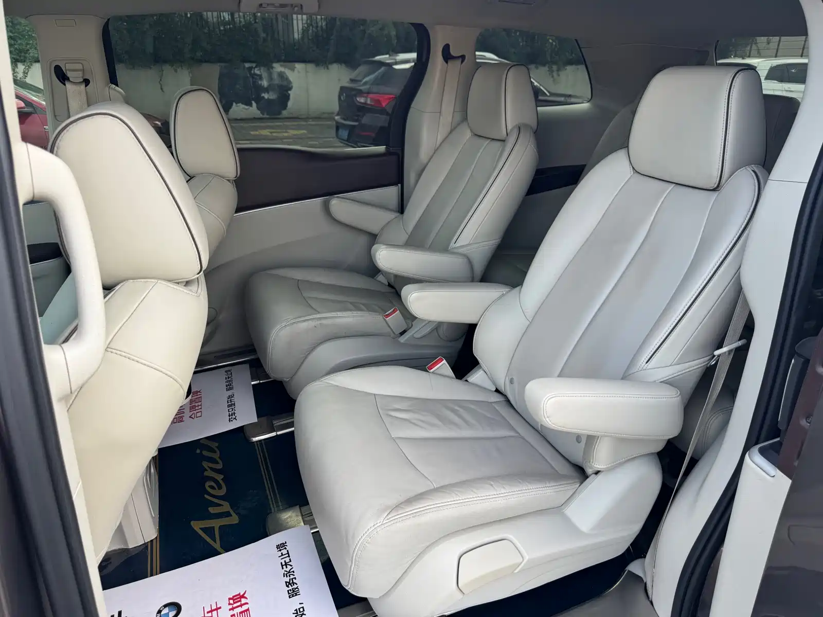 Фото 9 - Buick GL8