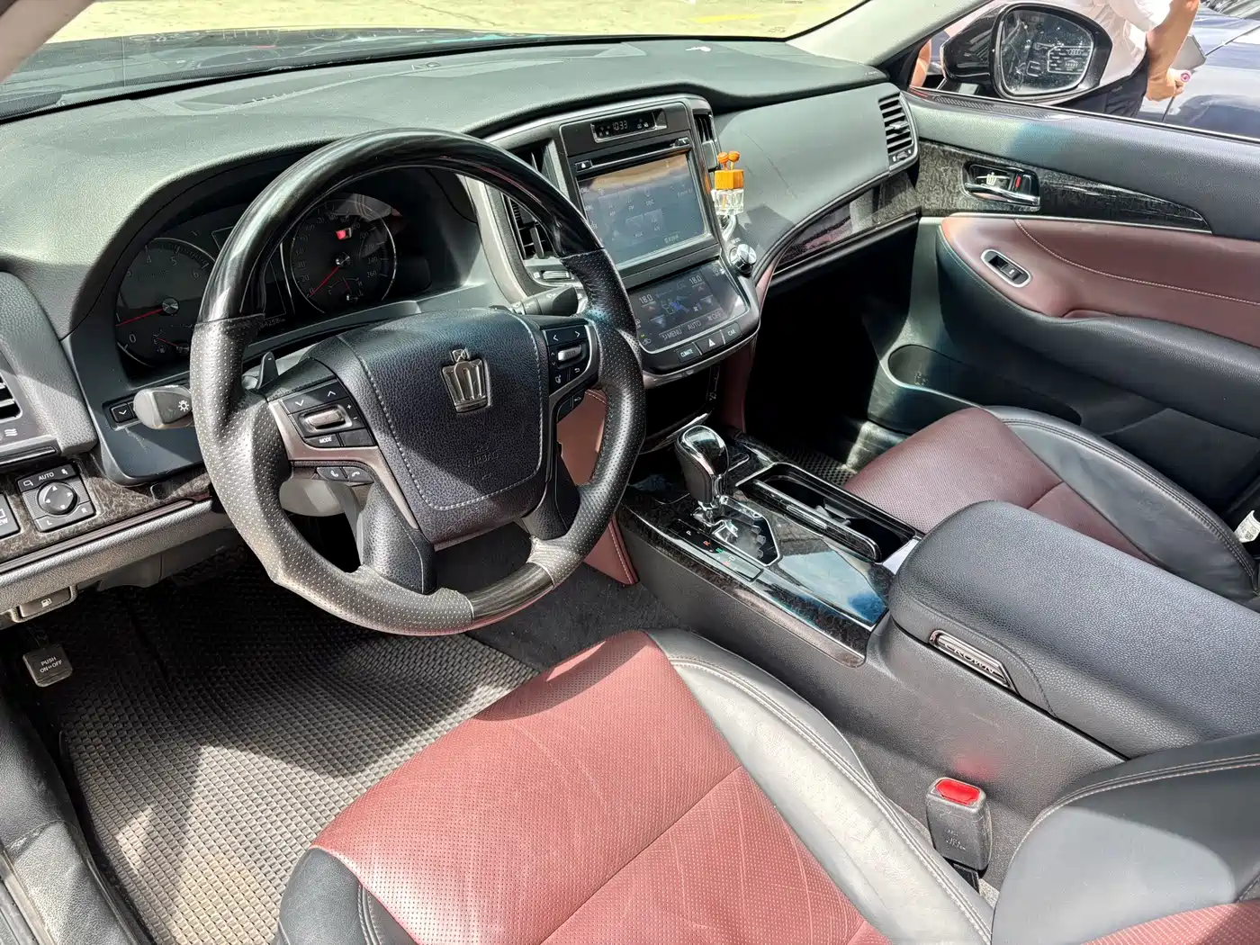 Toyota Crown 2019 2018 2.0T Sport Edition