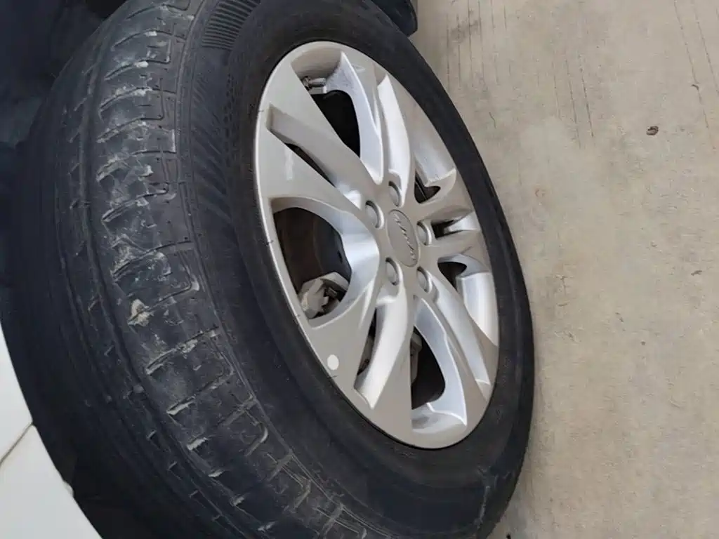 Фото 23 - Haval M6