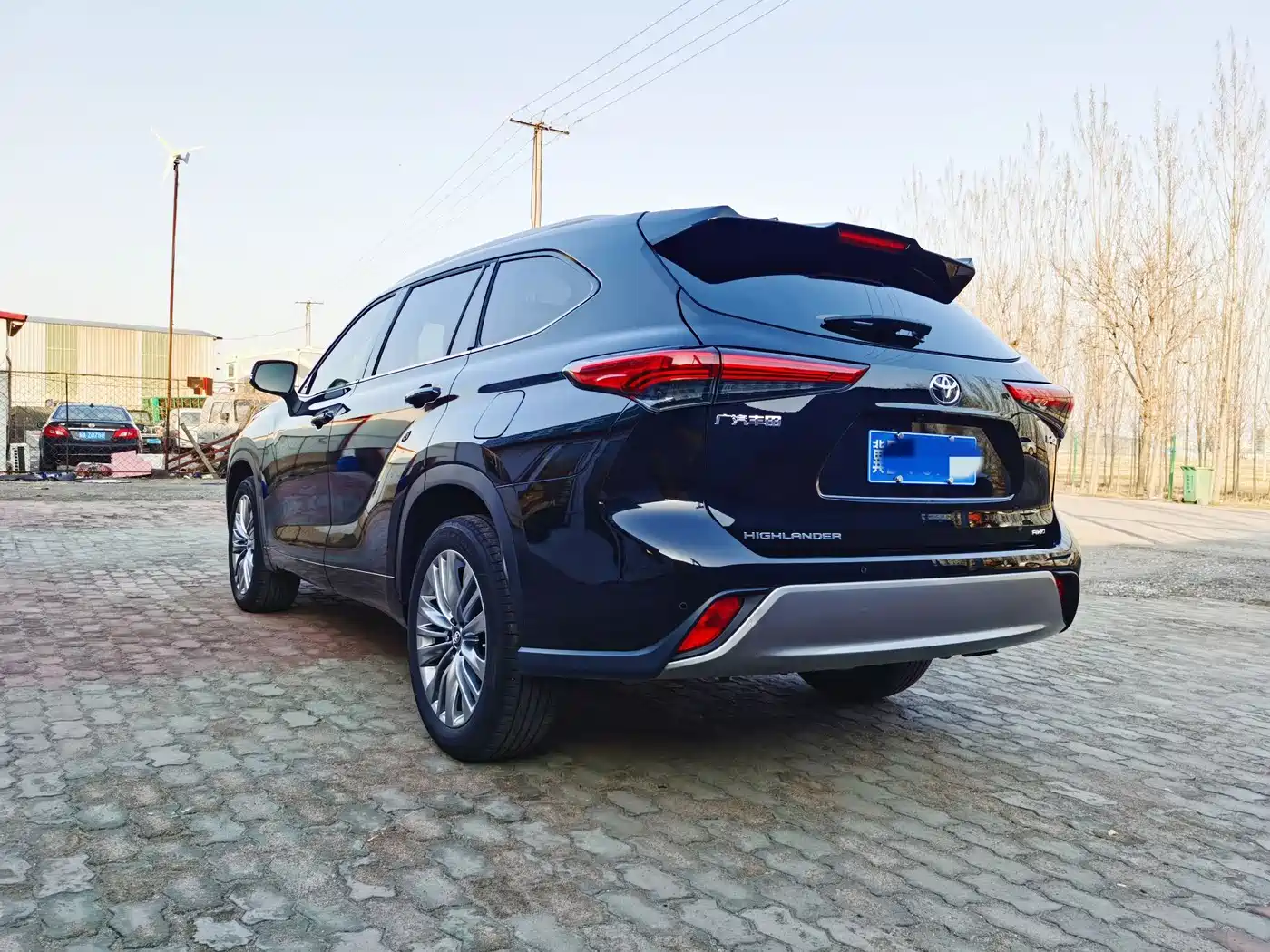 Toyota Highlander 2022 380T 4WD Premium 7-Seater фото 18