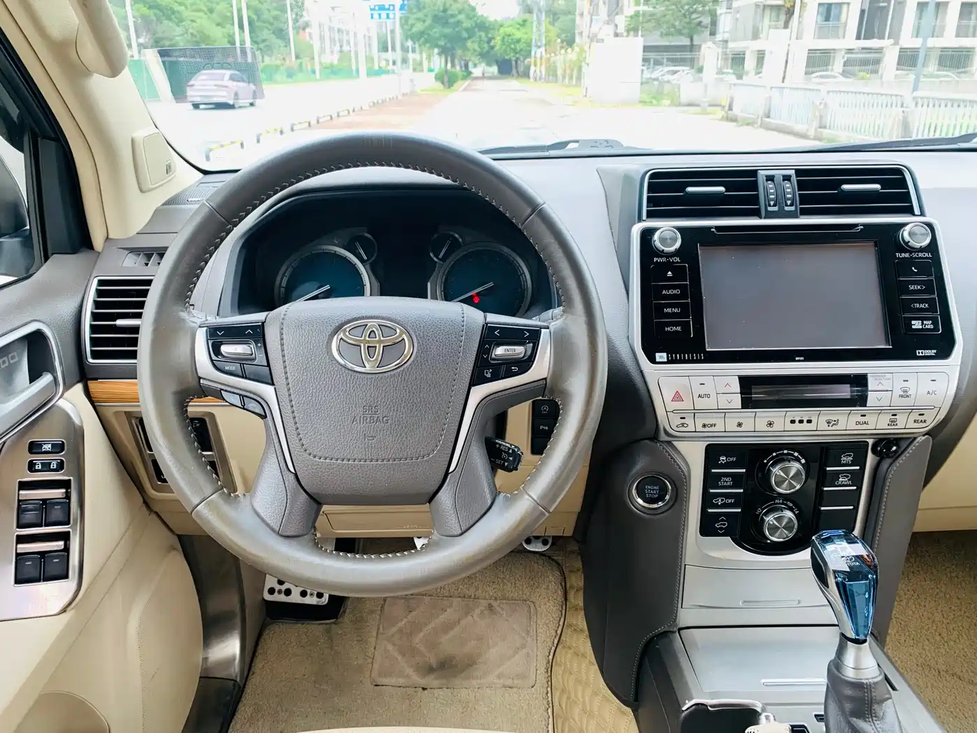 Toyota Prado 2018 3.5L Automatic TX-L NAVI Rear-mounted Spare Tire фото 13