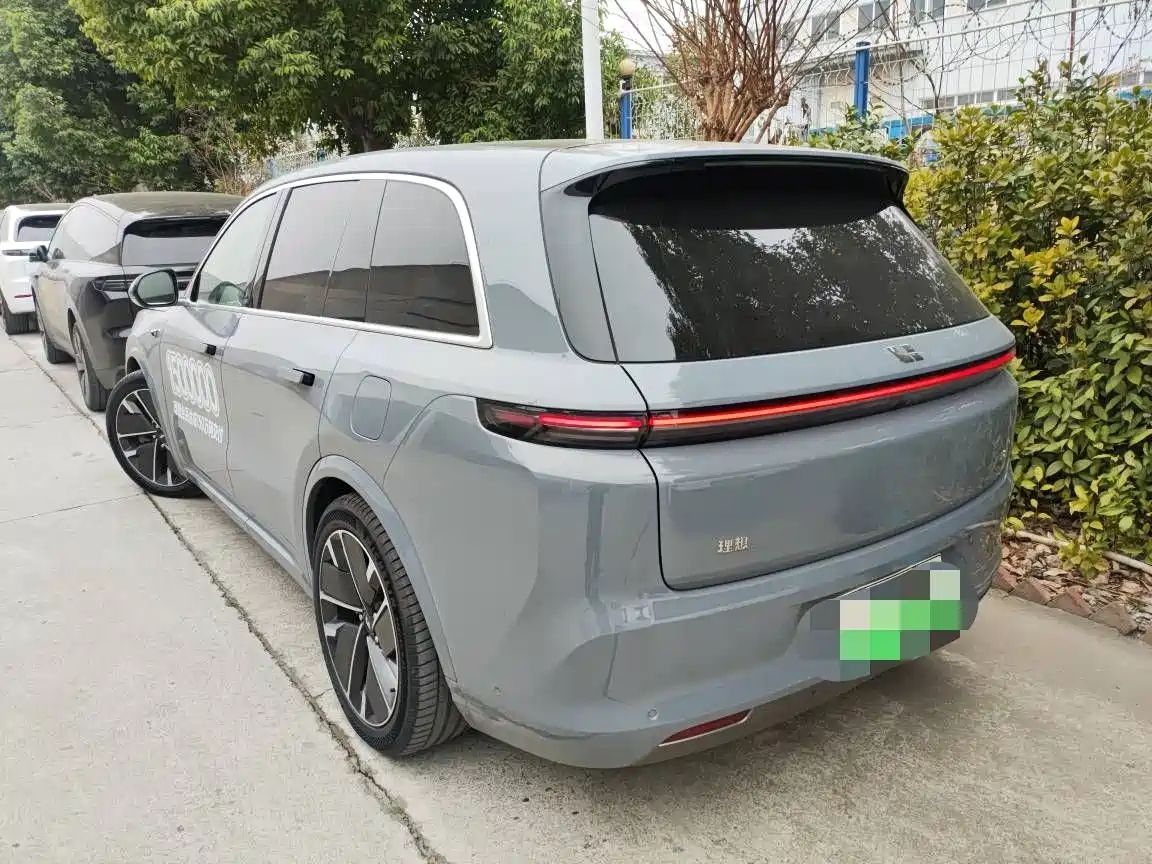 Li Auto IDEAL L8