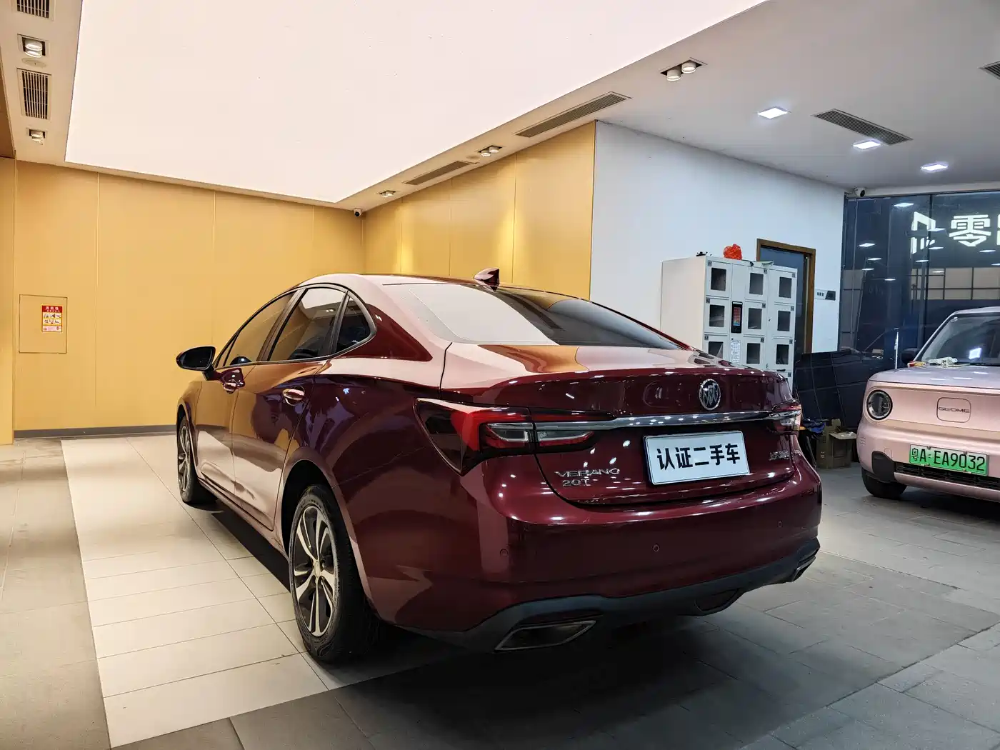 Buick Verano 2020 20T CVT Leading фото 26