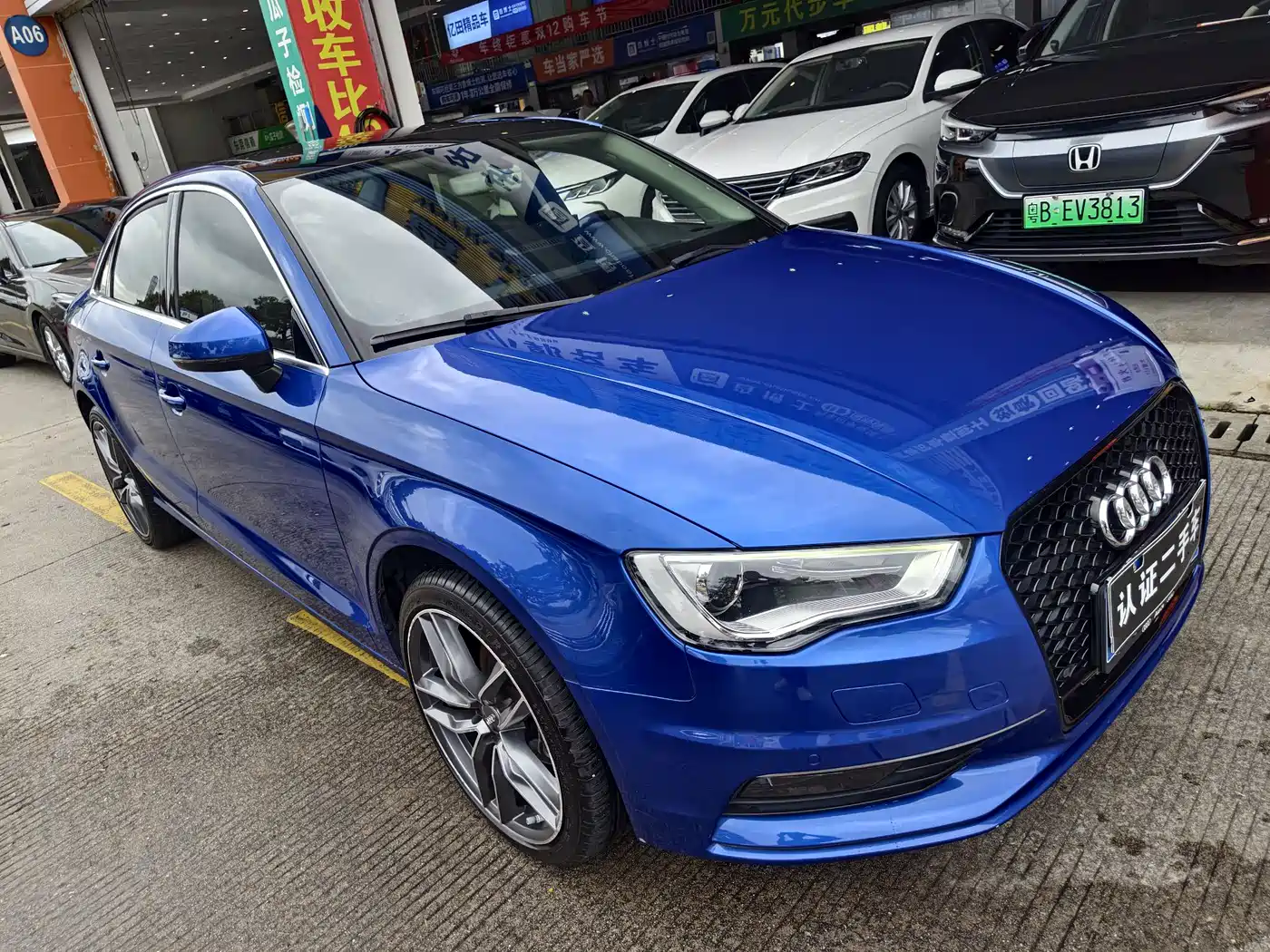 Audi A3 2016 Limousine 35 TFSI Progressive фото 3