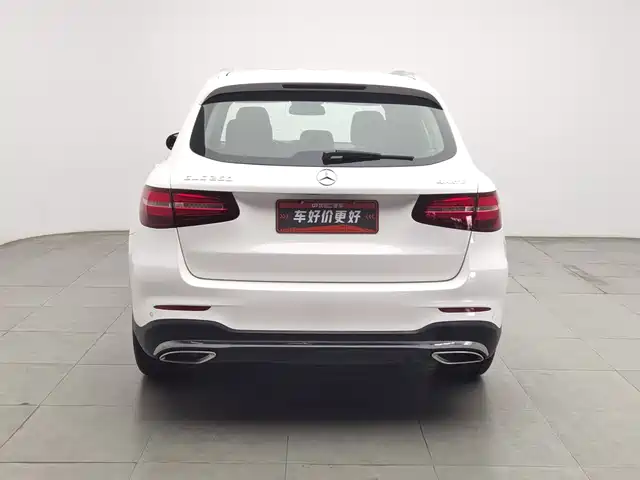 Mercedes-Benz GLC 2017 GLC 260 4MATIC Luxury — фото 4